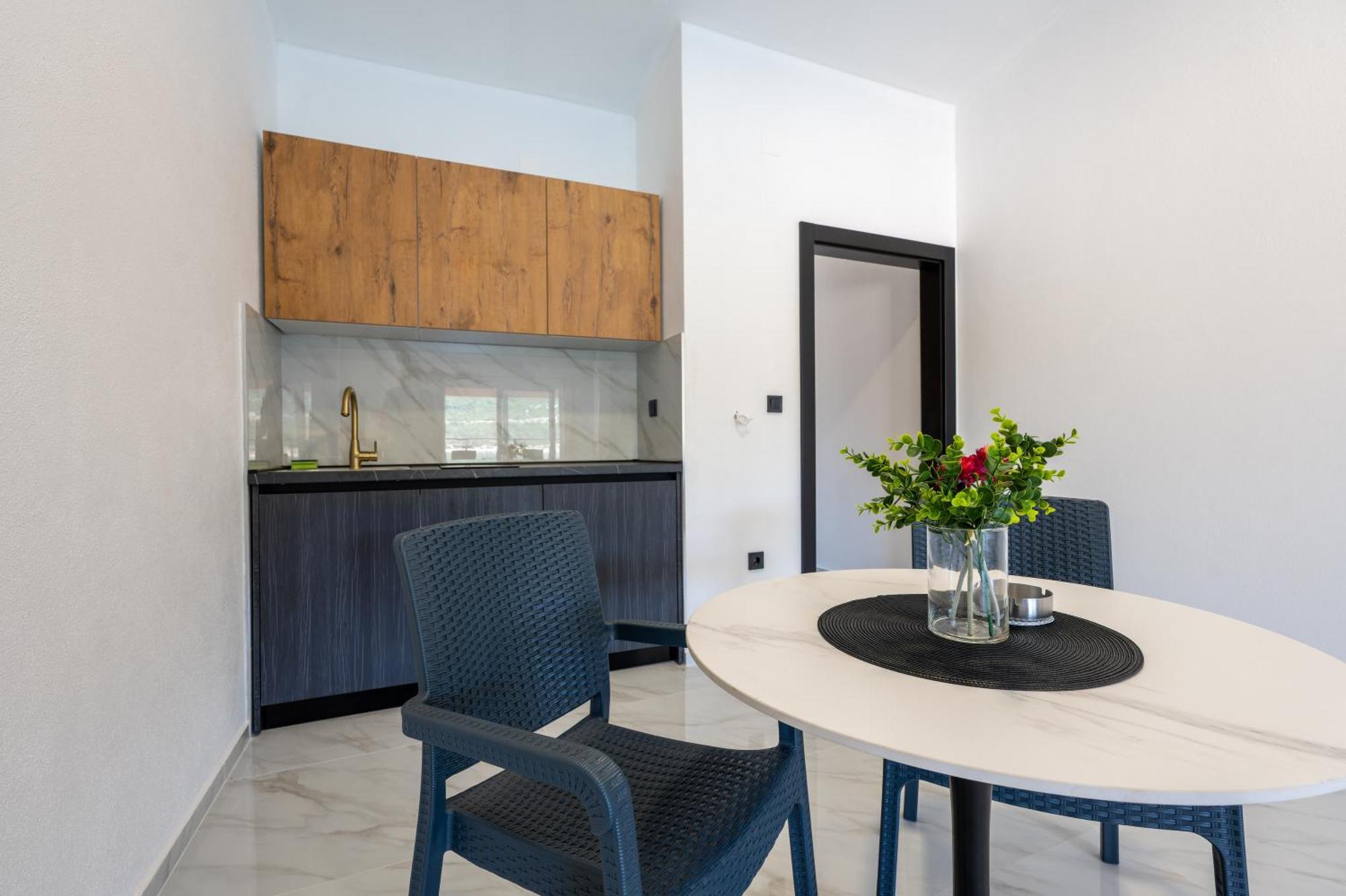 Apartmani Divna ネウム エクステリア 写真
